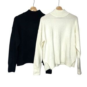 2 SWEATERS 🤍